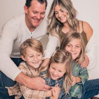 family portrait studio fundraiser